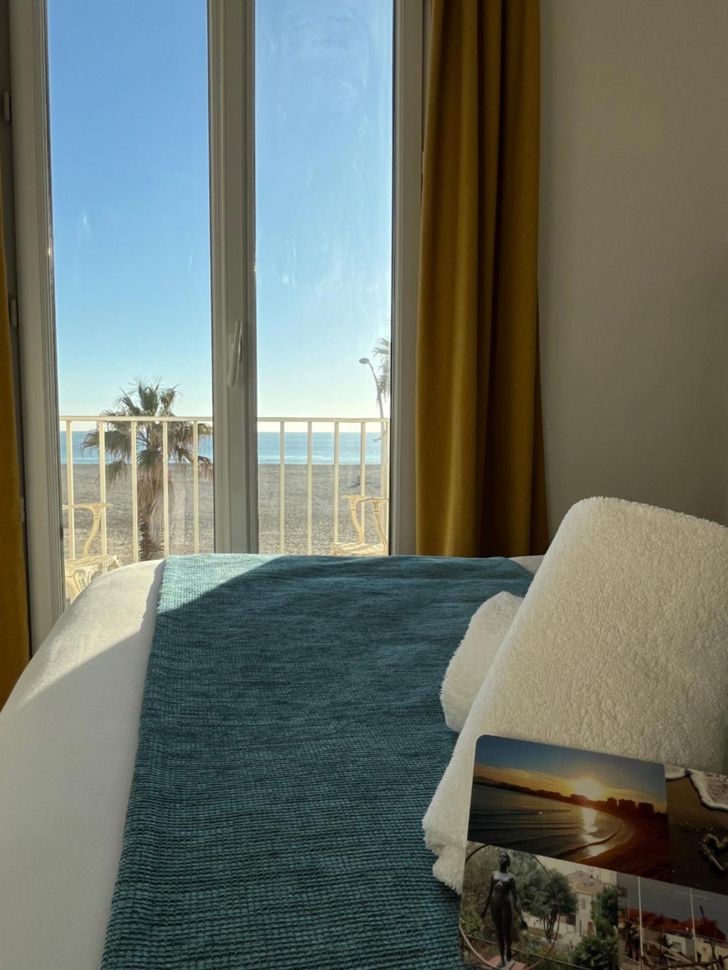 Hotel Saint Georges, Face à la mer Canet-en-Roussillon Eksteriør bilde